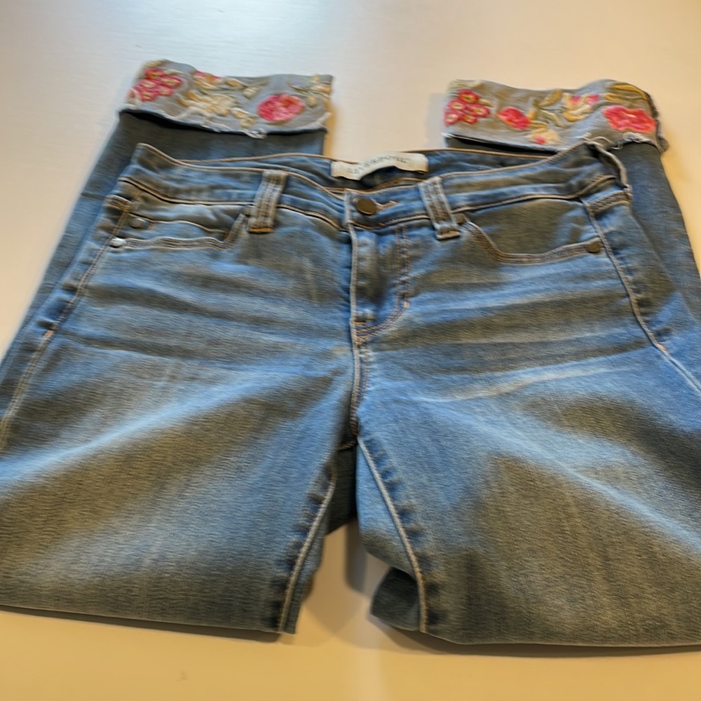 Liverpool Cropped Embroidery Jeans